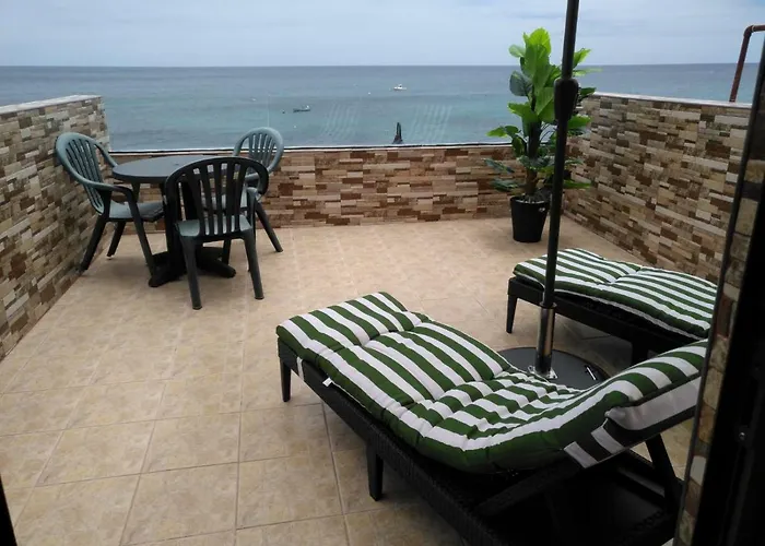 Сasa de vacaciones Casa Corina. Primera Línea De Mar